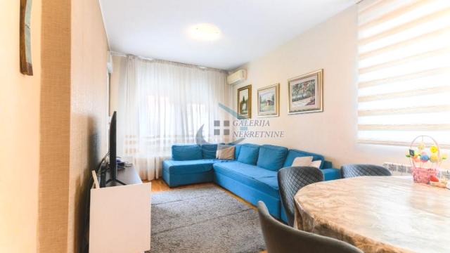 Stan, Trosoban, Prodaja, 70m2, Lekino brdo, Voždovac, Banjalučka