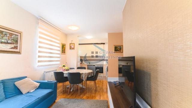 Stan, Trosoban, Prodaja, 70m2, Lekino brdo, Voždovac, Banjalučka