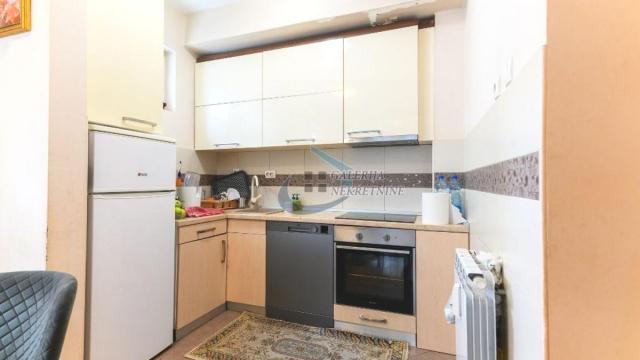 Stan, Trosoban, Prodaja, 70m2, Lekino brdo, Voždovac, Banjalučka