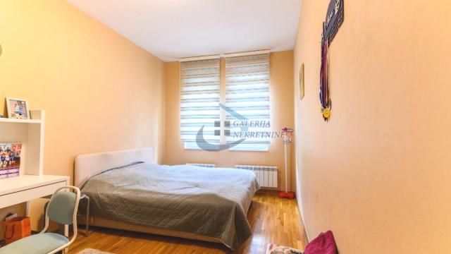 Stan, Trosoban, Prodaja, 70m2, Lekino brdo, Voždovac, Banjalučka