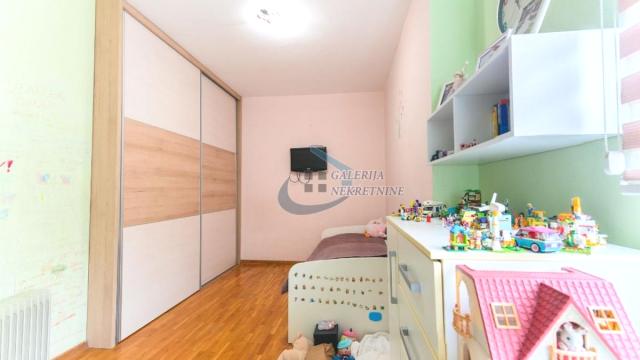 Stan, Trosoban, Prodaja, 70m2, Lekino brdo, Voždovac, Banjalučka