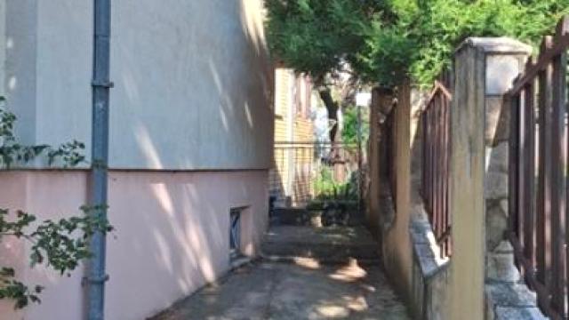 Kuća, četvorosoban, Prodaja, 219m2, Učiteljsko naselje, Zvezdara, Raljska