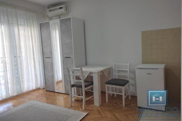 izdavanje, stanova,
jagodina, 1085364, garsonjera