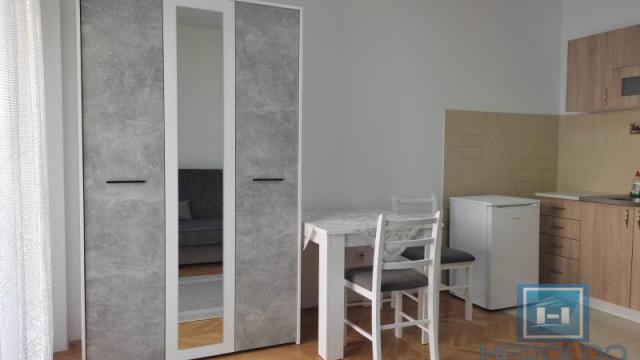 Stan, Garsonjera, Izdavanje, 26m2, Jagodina