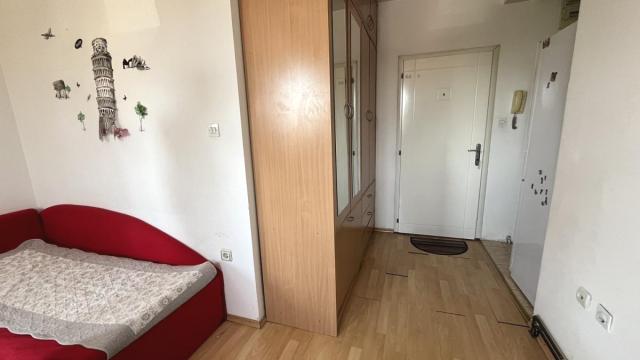 Stan, Garsonjera, Izdavanje, 26m2, Kajsijar, Gradska lokacija, Jagodina