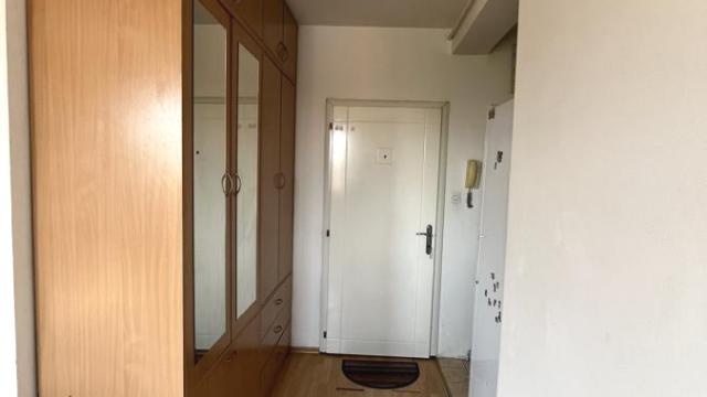 Stan, Garsonjera, Izdavanje, 26m2, Kajsijar, Gradska lokacija, Jagodina