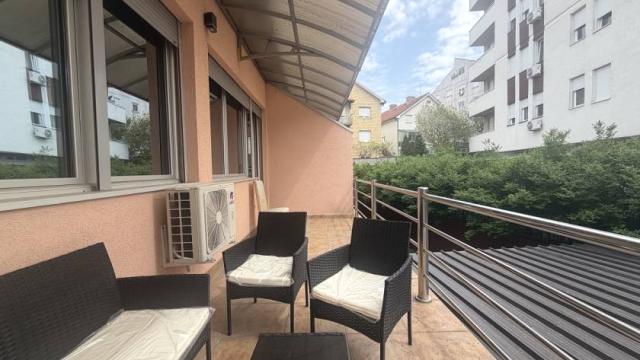 Stan, Dvosoban, Izdavanje, 60m2, Zagrađe