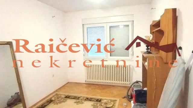 Kuća, Prodaja, 354m2, Vrčin, Grocka, Skadarlijska