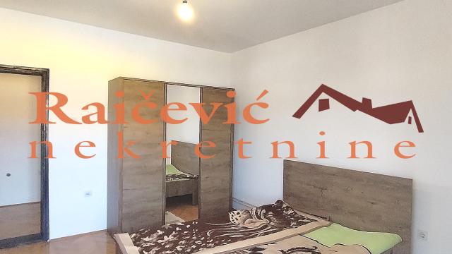 Kuća, Prodaja, 354m2, Vrčin, Grocka, Skadarlijska