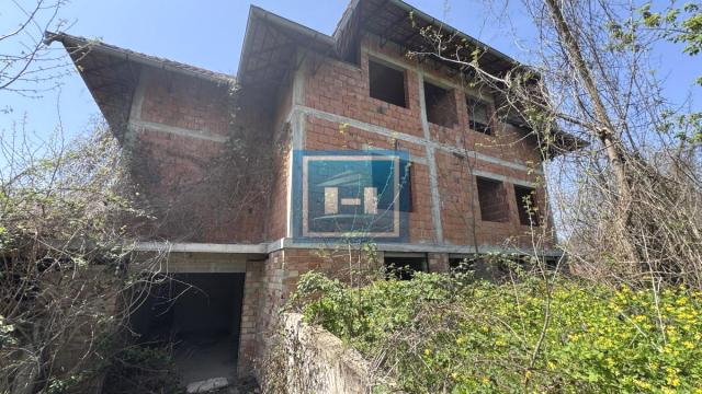 Kuća, Prodaja, 685m2, Moravski Bujmir, Okolno mesto, Aleksinac