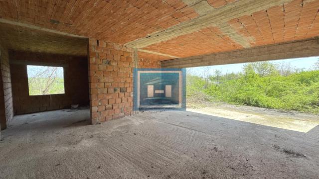 Kuća, Prodaja, 685m2, Moravski Bujmir, Okolno mesto, Aleksinac