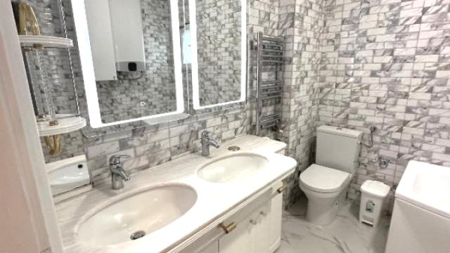 Kuća, Prodaja, 364m2, Banovo brdo, Čukarica, Beograd