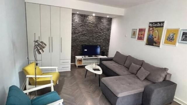 Stan, Dvoiposoban, Prodaja, 42m2, Karaburma, Palilula, Jure Keroševića