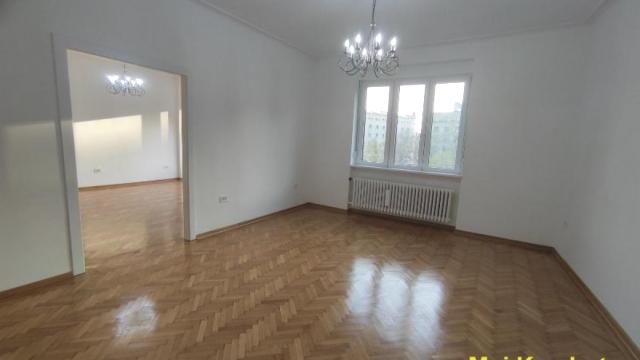 Stan, Troiposoban, Izdavanje, 136m2, Trg Nikole Pašića, Stari grad, Trg Nikole Pašić