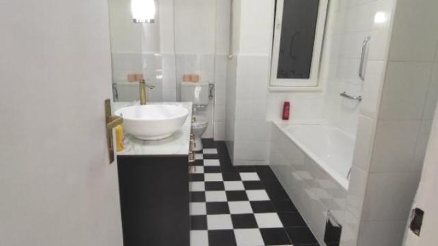 Stan, Troiposoban, Izdavanje, 136m2, Trg Nikole Pašića, Stari grad, Trg Nikole Pašić