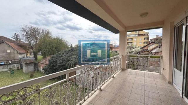 Stan, Dvoiposoban, Izdavanje, 70m2, Centar, Gradska lokacija, Ćuprija