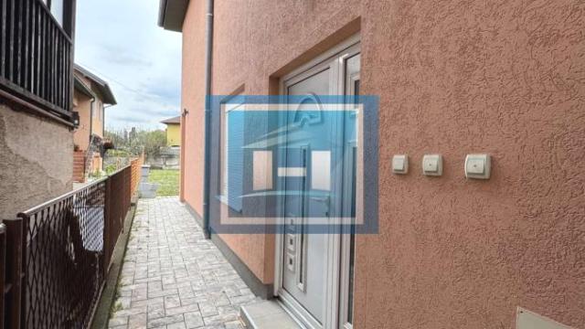 Stan, Dvoiposoban, Izdavanje, 70m2, Centar, Gradska lokacija, Ćuprija