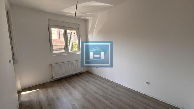 Stan, Dvoiposoban, Prodaja, 56m2, Centar, Gradska lokacija, Jagodina