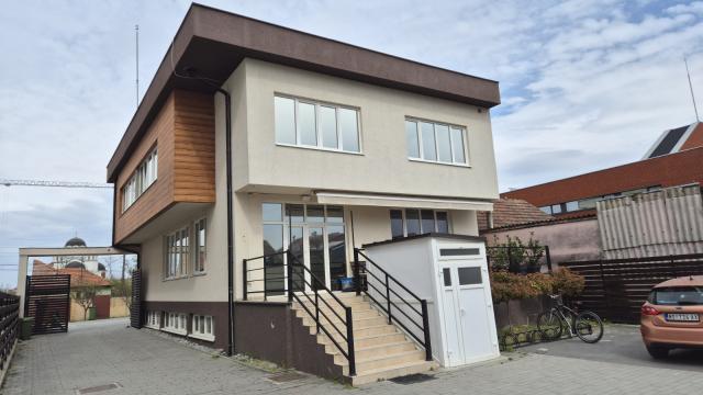 Poslovni prostor, Petosoban i veći, Prodaja, 464m2, Telep, Novi Sad, Stanoja Glavasa