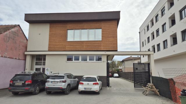 Poslovni prostor, Petosoban i veći, Prodaja, 464m2, Telep, Novi Sad, Stanoja Glavasa