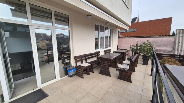 Poslovni prostor, Petosoban i veći, Prodaja, 464m2, Telep, Novi Sad, Stanoja Glavasa