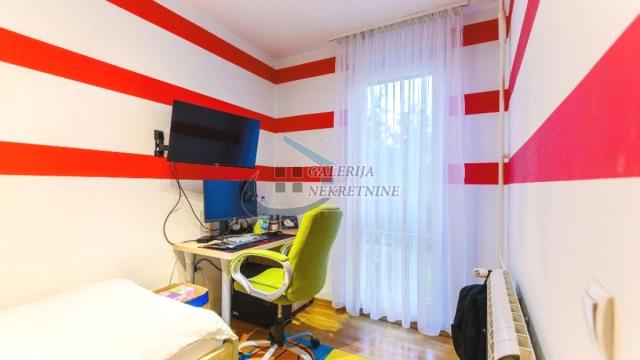 Stan, Troiposoban, Prodaja, 92m2, Vidikovac, Rakovica, Vidikovački venac