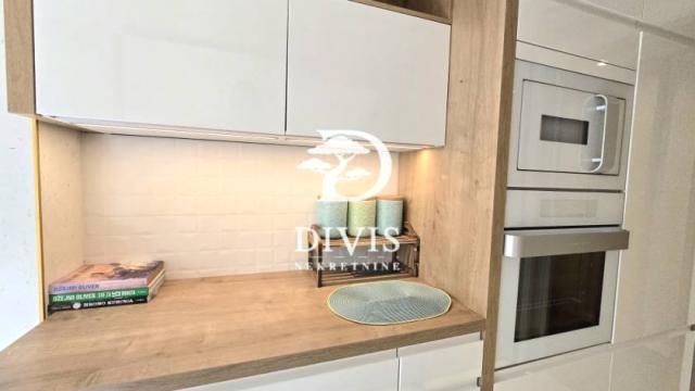 Stan, Dvoiposoban, Prodaja, 72m2, Bulevar Arsenija Čarnojevića