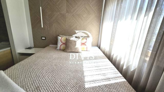 Stan, Dvoiposoban, Prodaja, 72m2, Bulevar Arsenija Čarnojevića