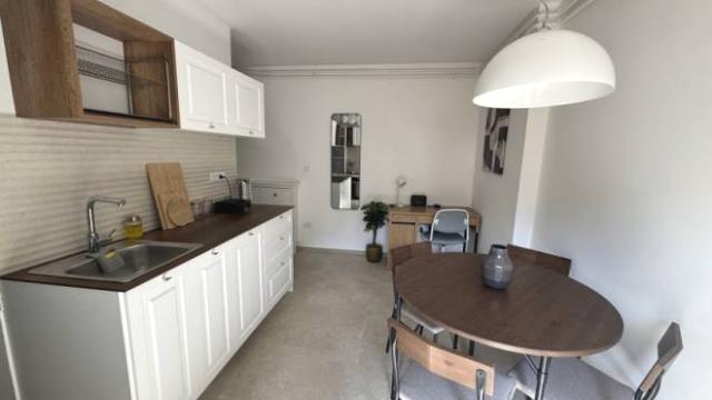 Stan, Jednoiposoban, Izdavanje, 40m2, Njegoševa