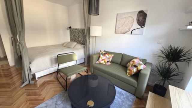 Stan, Jednoiposoban, Izdavanje, 40m2, Njegoševa