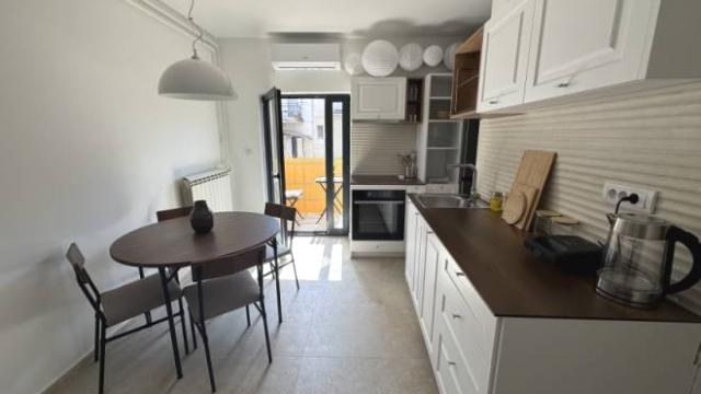 Stan, Jednoiposoban, Izdavanje, 40m2, Njegoševa