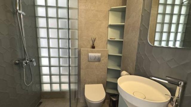 Stan, Jednoiposoban, Izdavanje, 40m2, Njegoševa