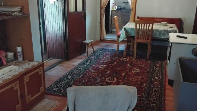 Kuća, Trosoban, Prodaja, 80m2, Banatsko Karadjordjevo, Okolno mesto, Banatsko Karađorđevo