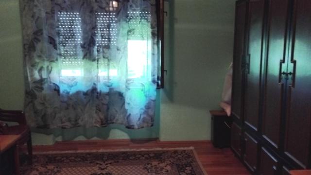Kuća, Trosoban, Prodaja, 80m2, Banatsko Karadjordjevo, Okolno mesto, Banatsko Karađorđevo