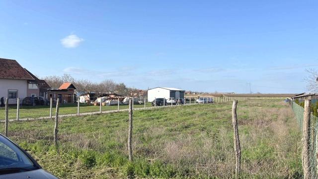 Plac, Prodaja, m2, Almaška