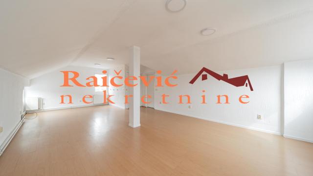 Stan, četvorosoban, Izdavanje, 176m2, Autokomanda, Voždovac, Esad Pasina