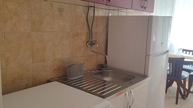 Stan, Jednoiposoban, Izdavanje, 45m2, Branka Krsmanovica