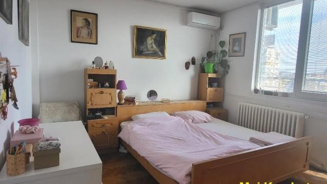 Stan, Dvosoban, Prodaja, 77m2, Fontana, Novi Beograd, Pariske komune