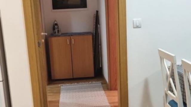 Stan, Dvosoban, Izdavanje, 43m2, Crveni krst, Vračar, Metohijska