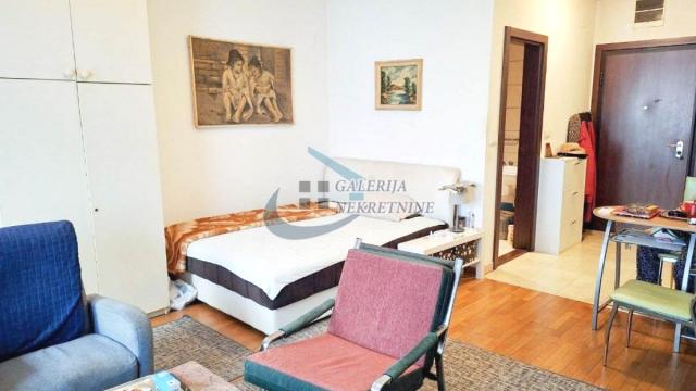 Stan, Jednosoban, Prodaja, 41m2, Kalenić pijaca, Vračar, Niška