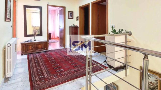 Kuća, Prodaja, 295m2, Sremčica, Čukarica, porodice Ilić