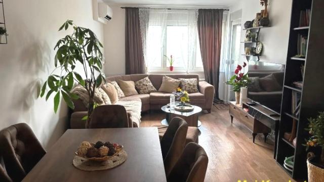 Stan, Troiposoban, Prodaja, 95m2, Gornji grad, Zemun, Banatska