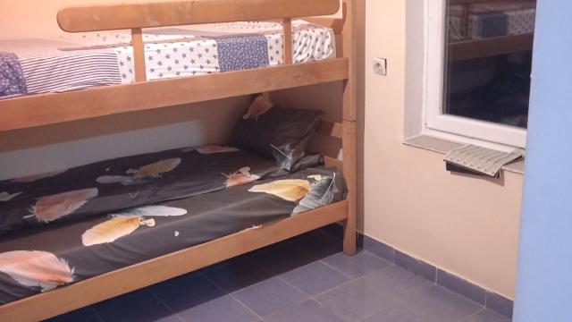 Kuća, Jednosoban, Izdavanje, 38m2, Dobanovci, Surčin, Dusanova