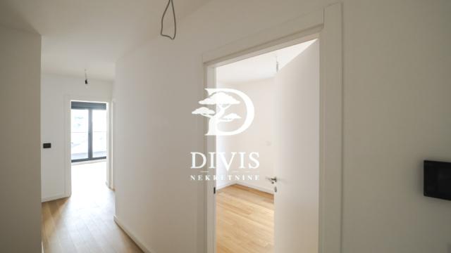 Stan, Trosoban, Prodaja, 62m2, Braće Kovač