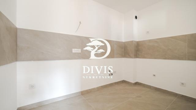 Stan, Trosoban, Prodaja, 62m2, Braće Kovač