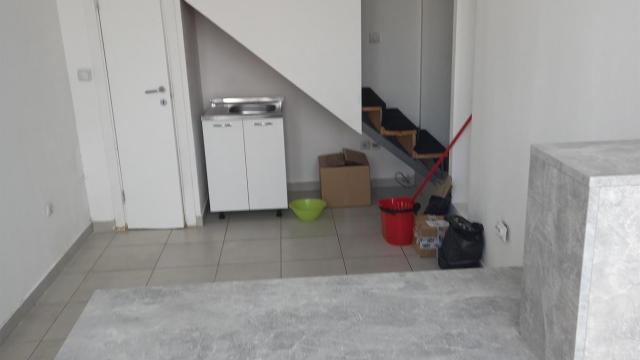 Poslovni prostor, Jednosoban, Izdavanje, 38m2, Djeram pijaca, Zvezdara, Bulevar kralja Aleksandra