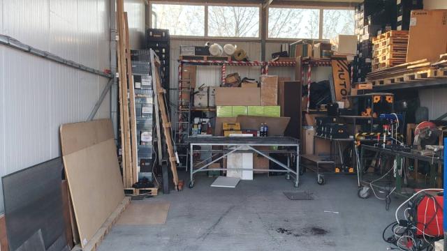 Poslovni prostor, Jednosoban, Izdavanje, 70m2, Medjunarodni put 79