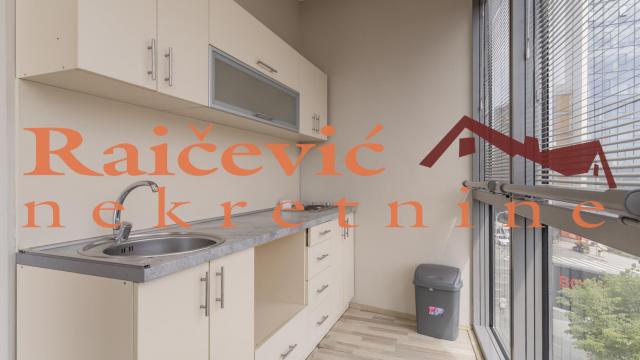 Poslovni prostor, Petosoban, Izdavanje, 183m2, Centar, Savski venac, Brankova