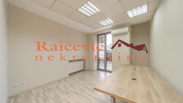 Poslovni prostor, Petosoban, Izdavanje, 216m2, Centar, Savski venac, Brankova