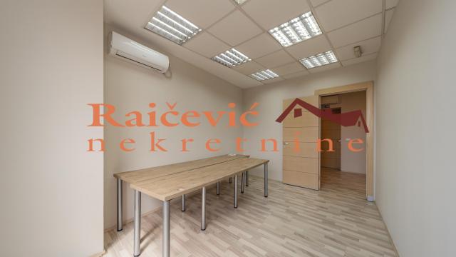 Poslovni prostor, Petosoban, Izdavanje, 216m2, Centar, Savski venac, Brankova